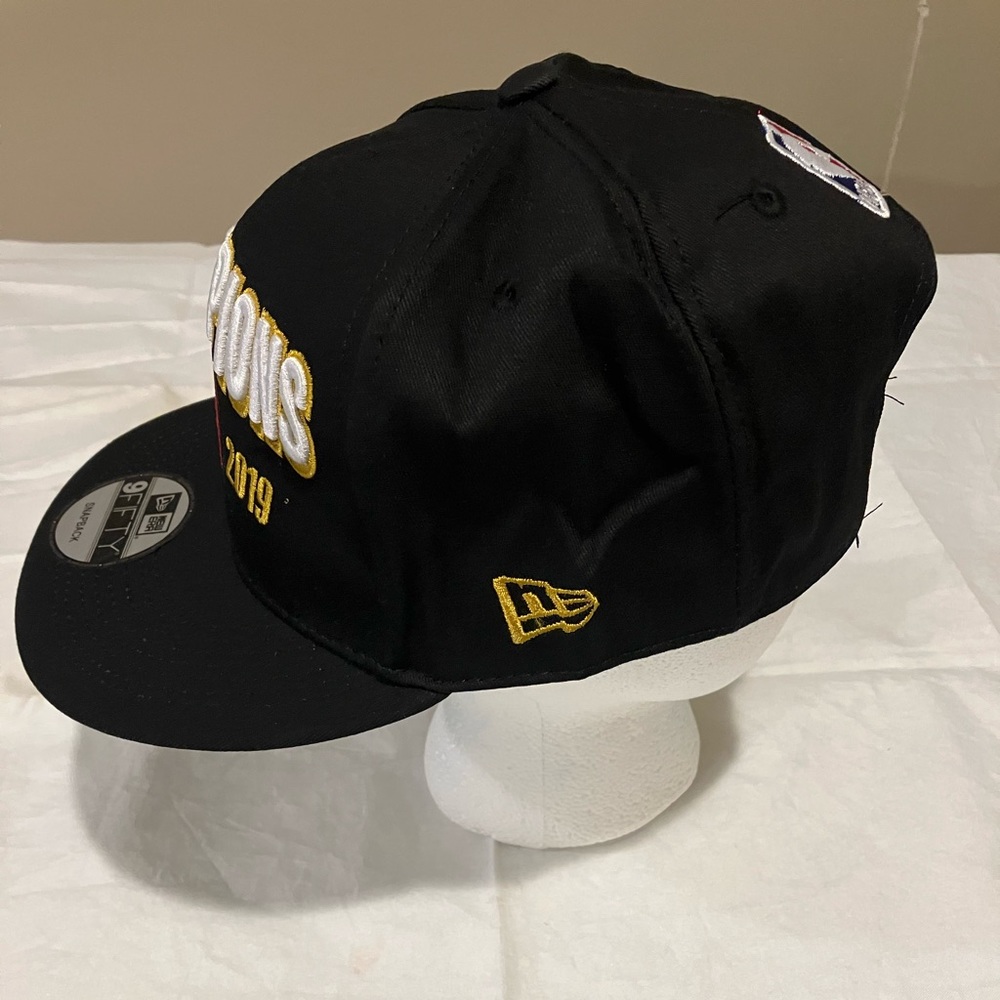 Toronto Raptors Cap - Picture 3 of 4